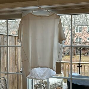 NWT Lululemon Women’s Back In Action Shirt
